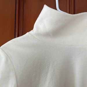 Dudley Stephens terry fleece off white Cobble Hill women’s top. Size small.